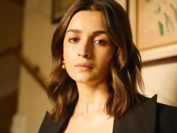 SRK's Flop Film Was Made to Impress Alia Bhatt