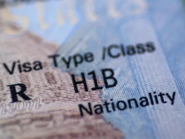 H-1B Left Stranded: Employer Scams Indian Aspirant