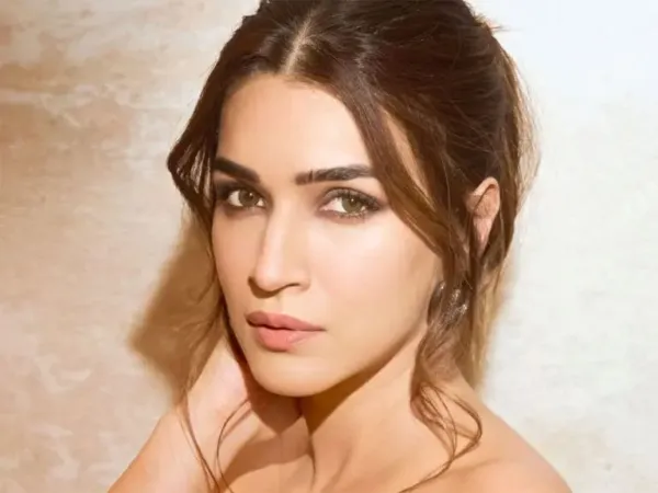 Kriti Sanon: Heartbroken Fan's Shocking Decision