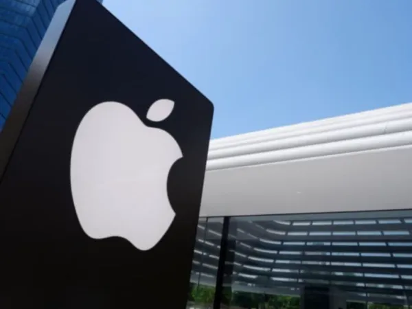 US Tariffs: Apple's $1.8B Panic Move in India