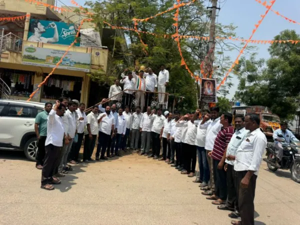 ఘనంగా రాజీవ్ గాంధీ వర్ధంతి వేడుకలు