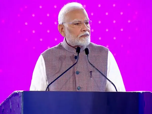 पंतप्रधान मोदी २.५ लाख महिलांना आर्थिक मदत देणार