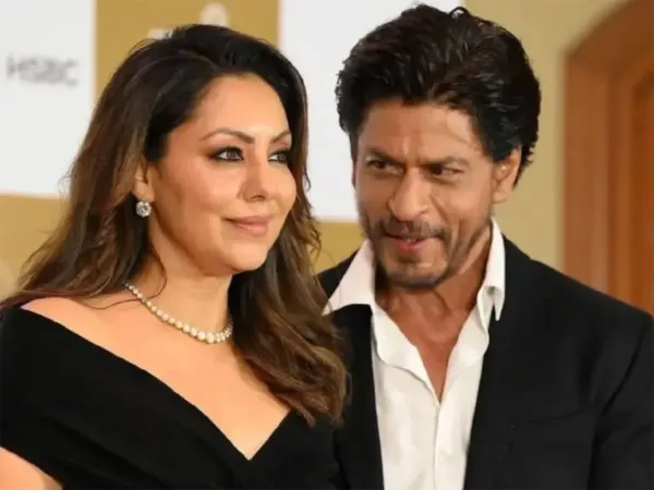 Fact Check: SRK and Gauri Khan Visited Mecca