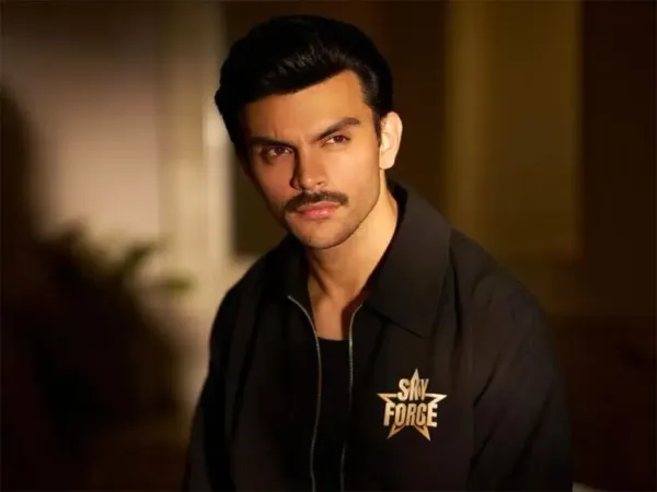 Virat Kohli Biopic: Debut Actor Flying Too High?