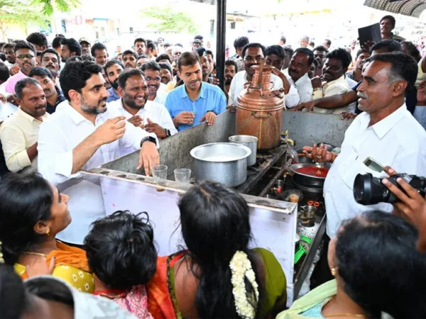 Pic: Lokesh Enjoys 'Tea' Moment En Route to Kadapa