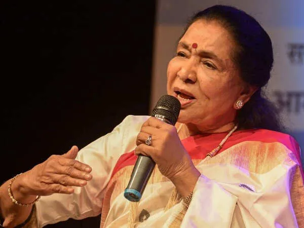 15 Top Asha Bhosle Solo Numbers