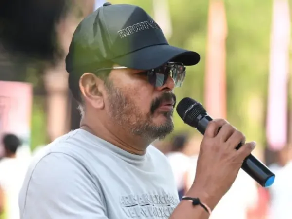 Unfortunate: Shankar Joins Muruga, Lingu, & VP