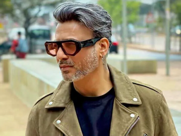 Celebrity Hairdresser Aalim Hakim Calls Out Disrespect Towards Crew Members: "Respect Is Basic Human