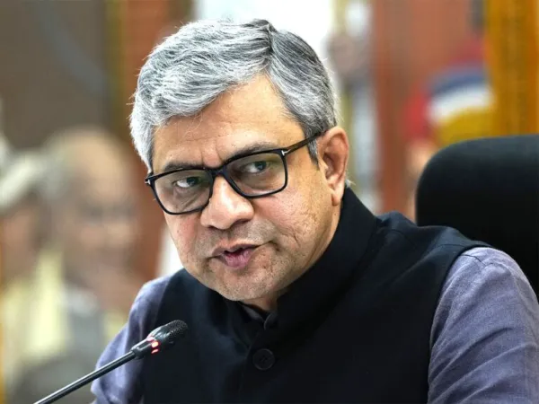 Center to Include Caste in Population Census