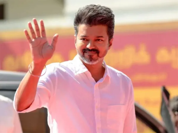 100-Cr Tamil Heroes: Unreal Domination by Vijay