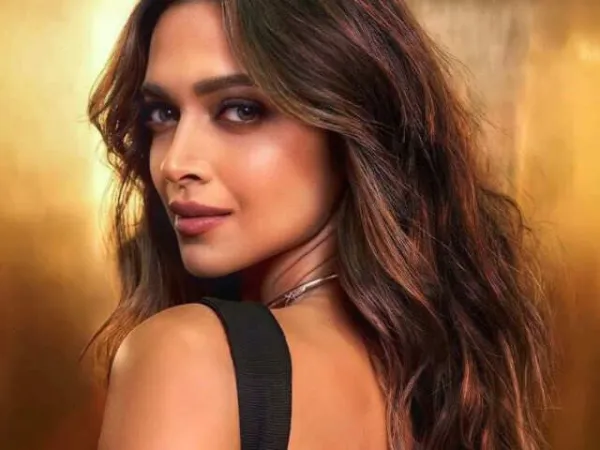 8 Lightweight Leave-In Conditioners For Frizzy Wavy Hair