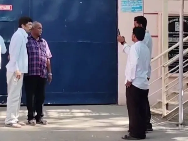 CID Officials Take Pictures With Posani, Draw Flak