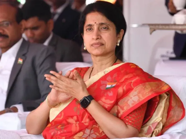 Bharathi Has Political Sense?