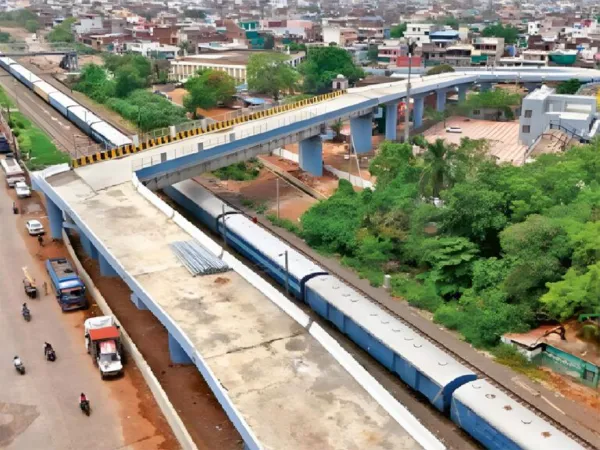 Shocking Bridge Design: 10 Years for a Disaster?