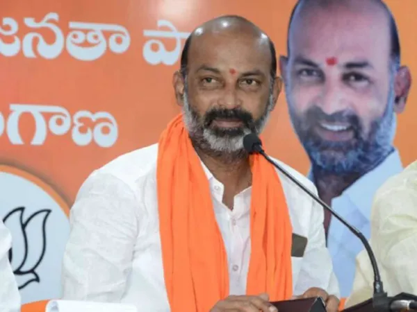 చట్టం ముందు అందరూ సమానమే.. బండి సంజయ్