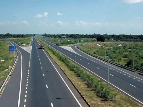 Amaravati-Hyd Expressway to Start!