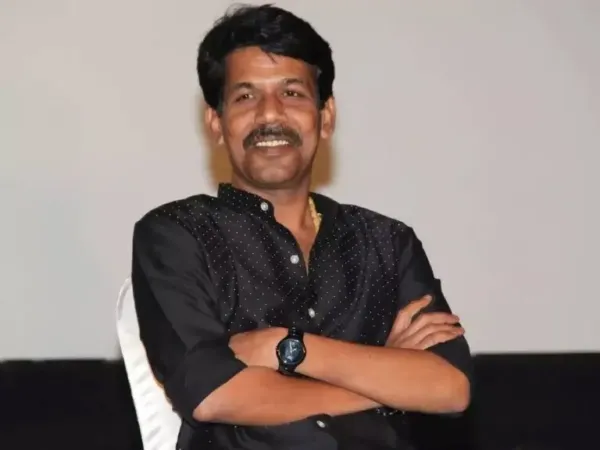 Cult Director: Eccentric Comment on Rajini & Kamal