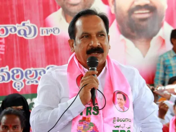 Not KCR, Construction Workers Are Culprit