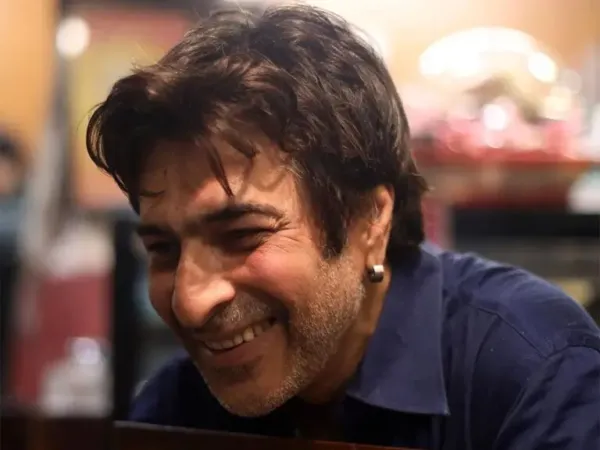 SRK's Co-star Accused of Sexual Harassment