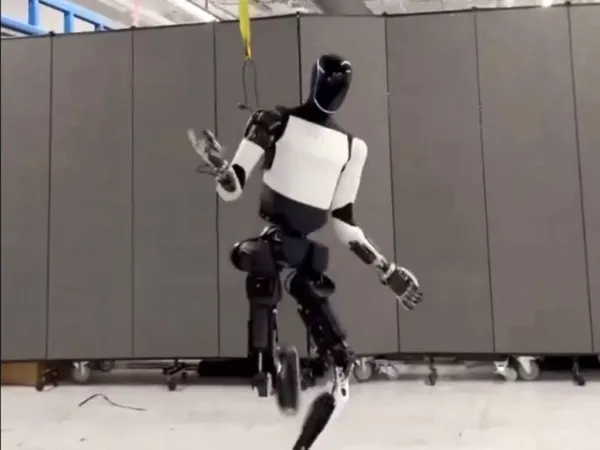 Viral: Musk Robot's Bollywood Dance; Is it safe?