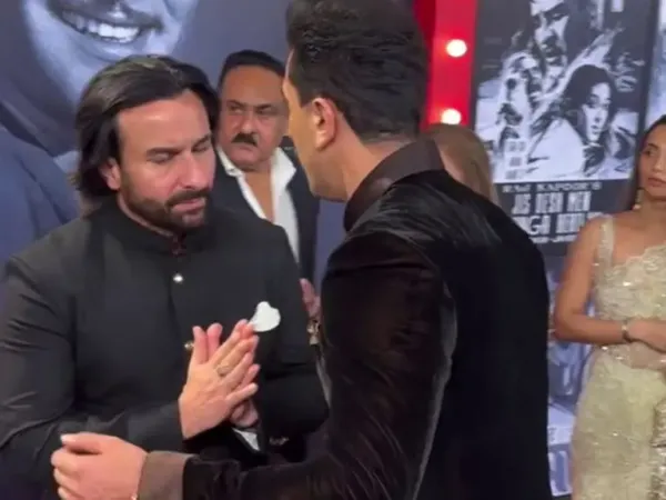 Viral Video: Saif Loses His Temper Over Ranbir