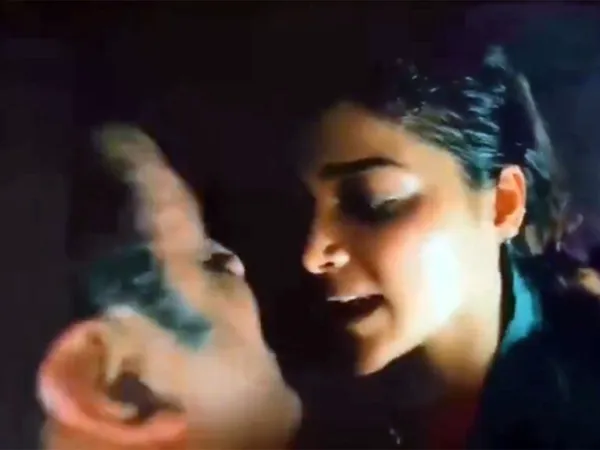 Viral Hot Clip: OTT Gets 1 Lakh New Subscribers?