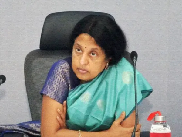 OMC Case: SC Gives Jolt to IAS Srilakshmi