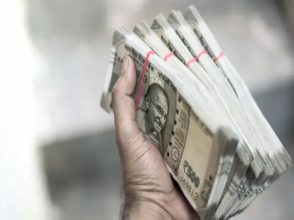 వ్యయం జానెడు.. వ్యర్థం బారెడు!