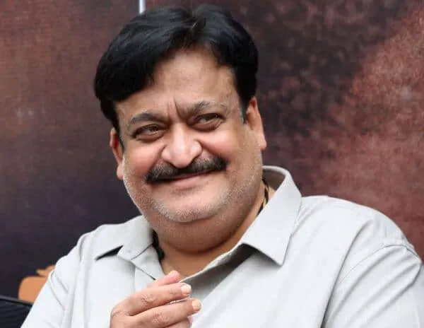 అలిగి రాజీనామా చేసిన సునీల్ నారంగ్