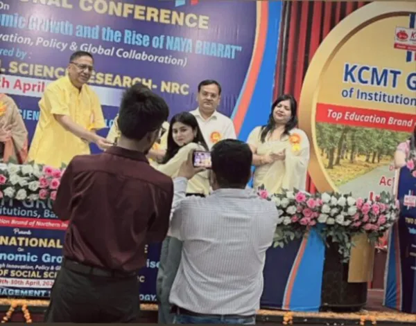 रुहेलखण्ड विश्वविद्यालय के CSIT विभाग की छात्रा ने अंतरराष्ट्रीय सम्मेलन में शोध पत्र प्रस्तुत कर जीता प्रथम स्थान पुरस्कार