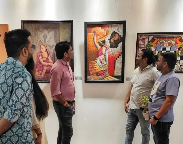 'मां' की मेहनत और त्याग की कहानी, रंगों में उकेरी भावनाओं की गहराई - Sanjeevni Today