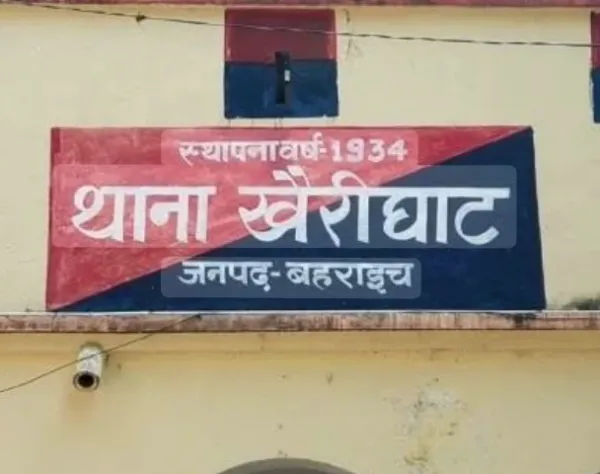 दो मोटरसाइकिल की आमने-सामने टक्कर से बुजुर्ग की मौत, दो अन्य घायल
