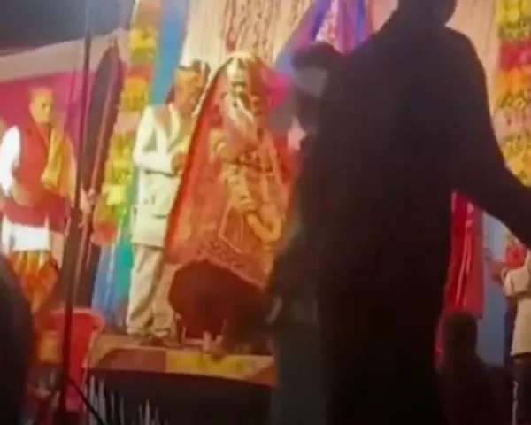 Video: ಮದುವೆ ಮಂಟಪದಿಂದ ಸಿನಿಮೀಯ ರೀತಿಯಲ್ಲಿ ವಧು ಎಸ್ಕೇಪ್