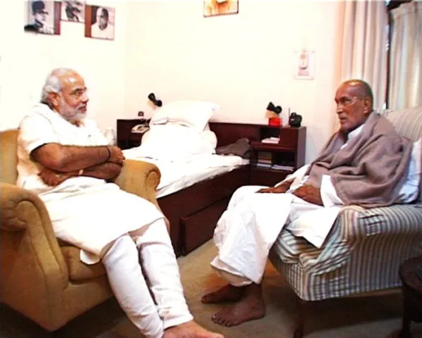 Chandrashekhar: The People's Prime Minister