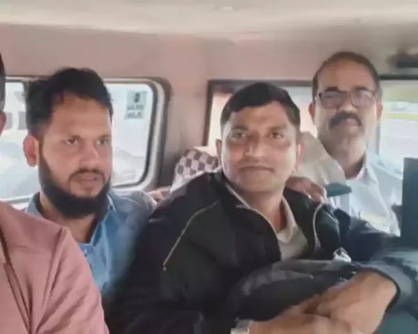 कालियाचक कांड का 'खलनायक' दबोचा : बागडोगरा एयरपोर्ट पर धरा गया मिम नेता
