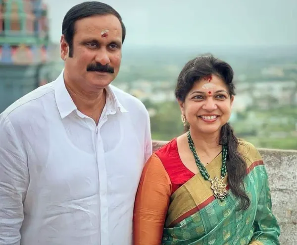 டிஜிட்டல் திண்ணை: அன்புமணிக்கு வந்த அழுத்தம். சௌமியா களமிறங்கிய பின்னணி!