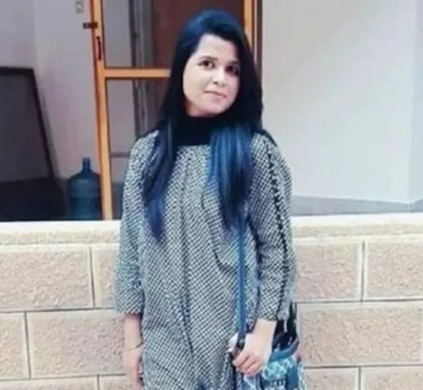 పాకిస్తాన్ సివిల్ సర్వీస్ పరీక్షలు.. కలెక్టరుగా హిందూ మహిళ