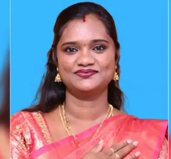 8 மாதக் கர்ப்பிணியாக தவெக வேட்பாளராக மாஸ் காட்டிய பல்லவி... அமைச்சராக வாய்ப்பு!