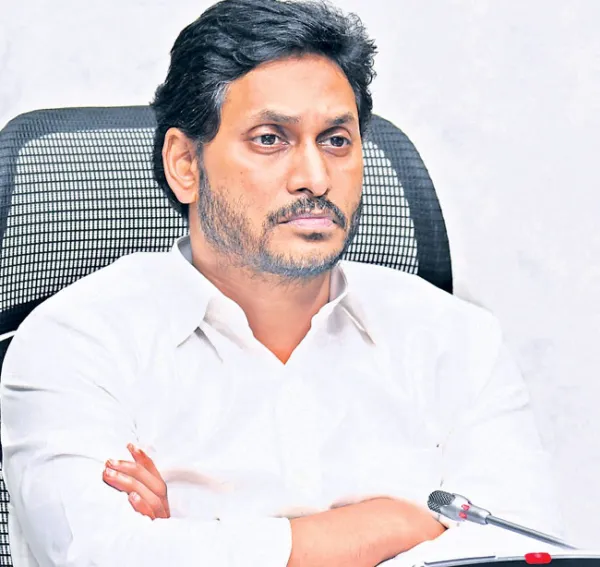 ఇంటింటికీ ఇంటర్నెట్: సీఎం జగన్