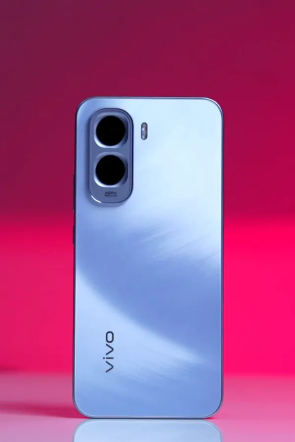 Vivo T5 Pro Review: A Battery Monster Wrapped in a Sleek Body