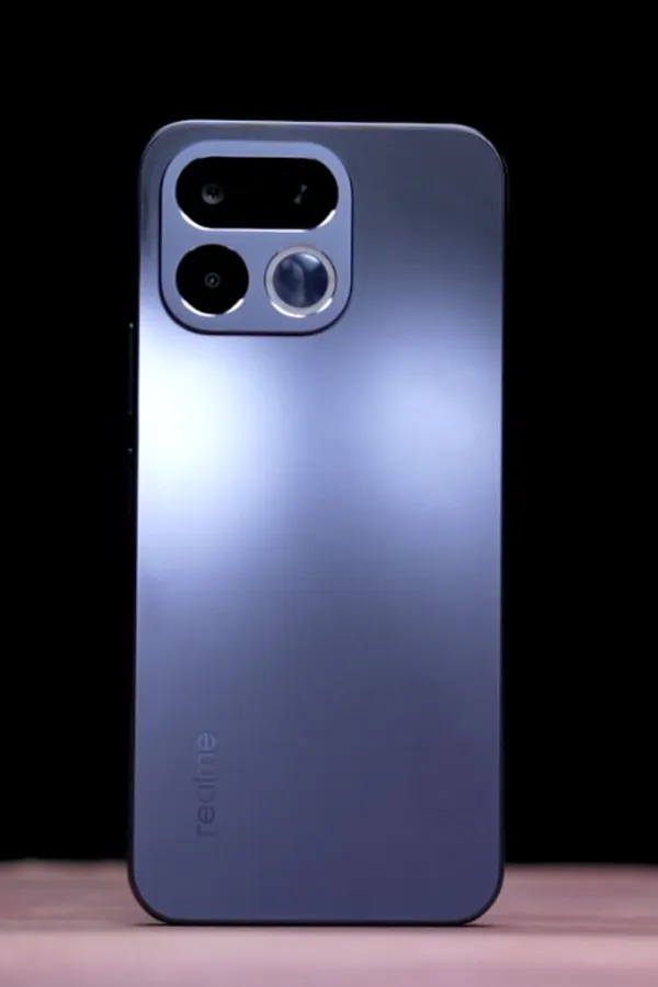 Realme 16T 5G Review: The 8,000mAh Titan That Refuses to Die