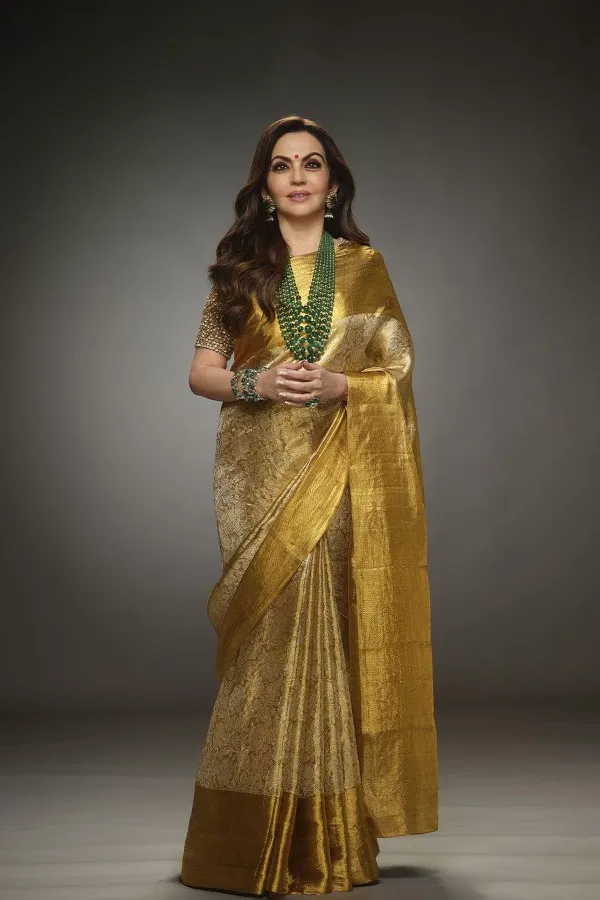 When Nita Ambani wore world's most expensive saree worth LAKHS made with emeralds & gold