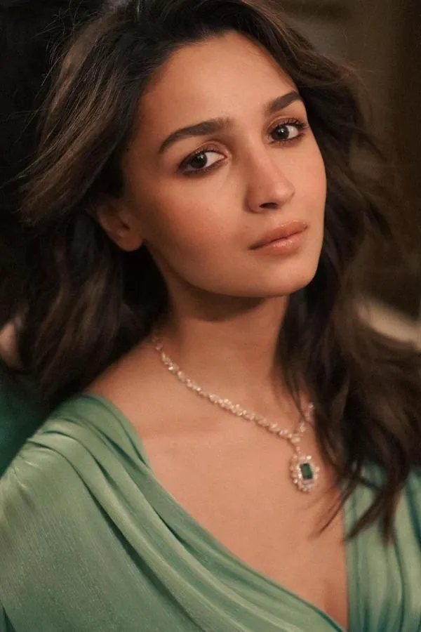 10 Best Fragrance-Free Moisturizers For Oily Skin Under INR 750