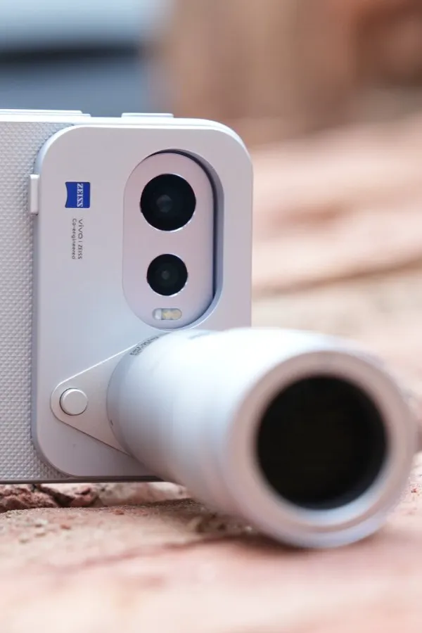 Vivo X300 FE Review: The Sleeper Hit of Vivo's X-Series?