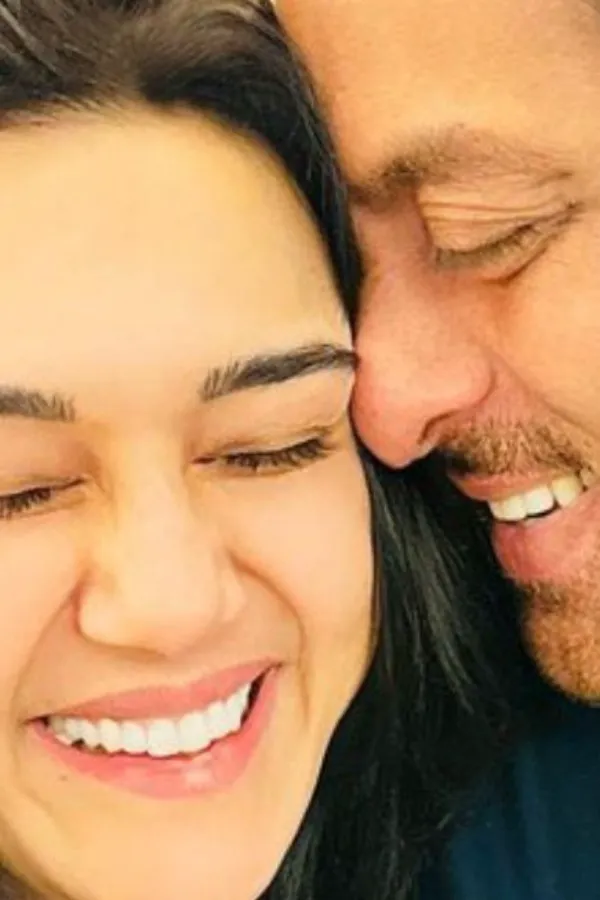 Preity Zinta Replies To Salman Khan's 12-Year-Old Iconic Tweet After IPL Win