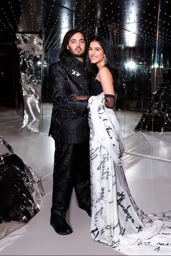 After Rihanna, Diljit and Katy Perry, will Drake be the next performer at the Ambani wedding?