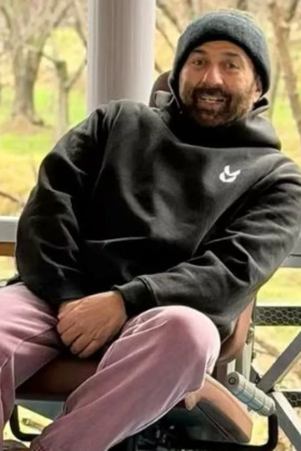 Sunny Deol's Gabru Postponed To May; Set For Box Office Clash With Ananya Panday's Chand Mera Dil