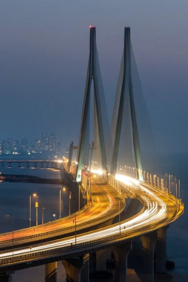 Travelling to Mumbai: 10 Tips for Stay, Transport & Sightseeing