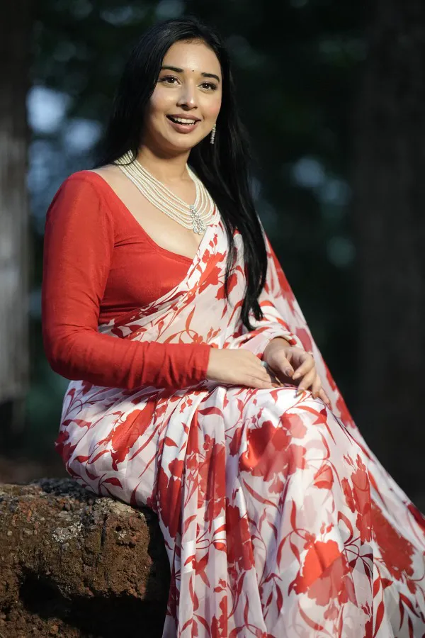 Tanya Mittal Lying About Her Age? Here's How Eagle-Eyed Fans Caught Her On Bigg Boss 19