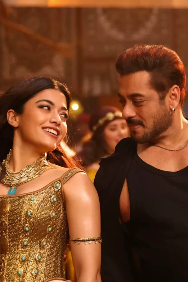 'Sikandar's Script Was Changed' Reveals Rashmika Mandanna After Salman-Murugadoss' Row